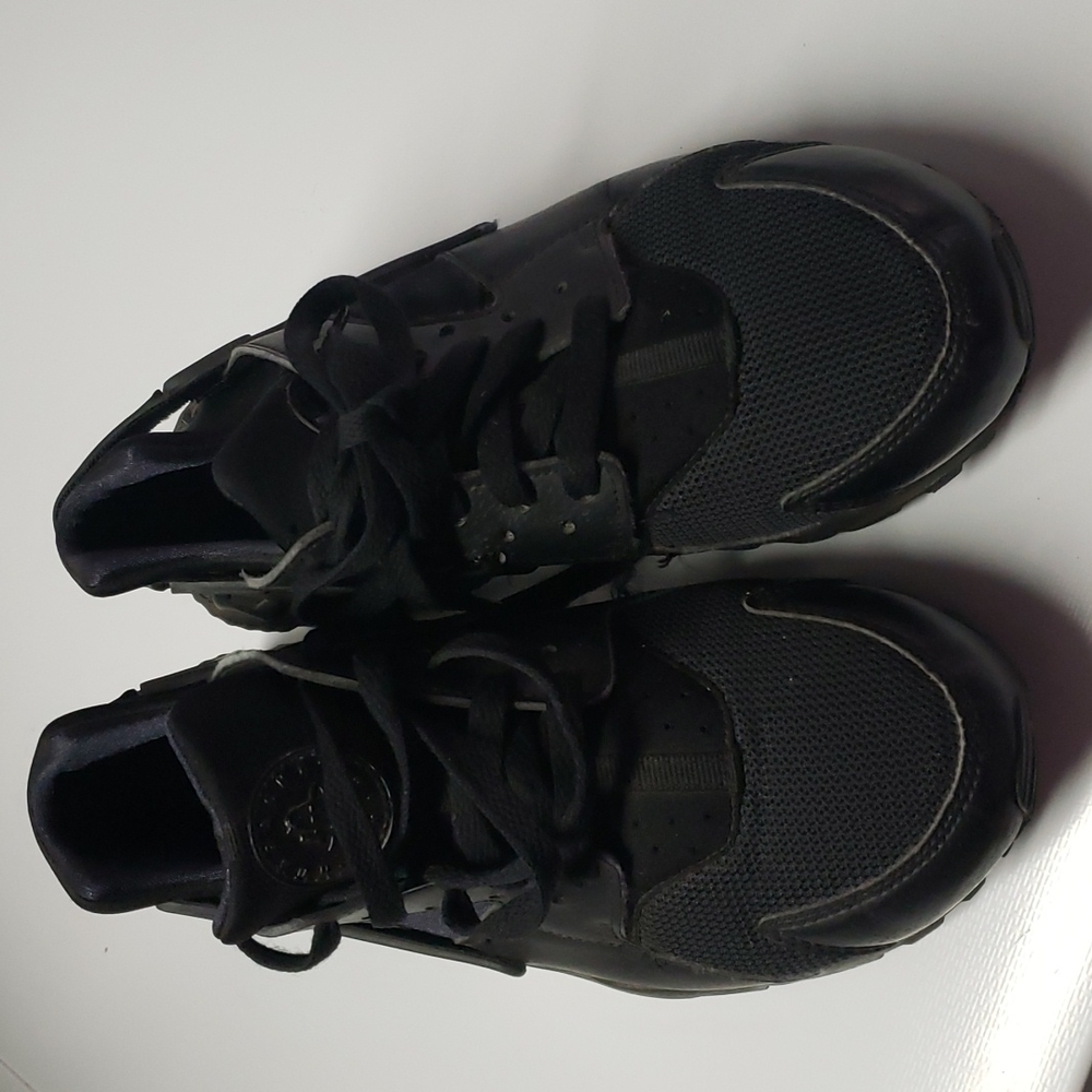 NIKE haurache